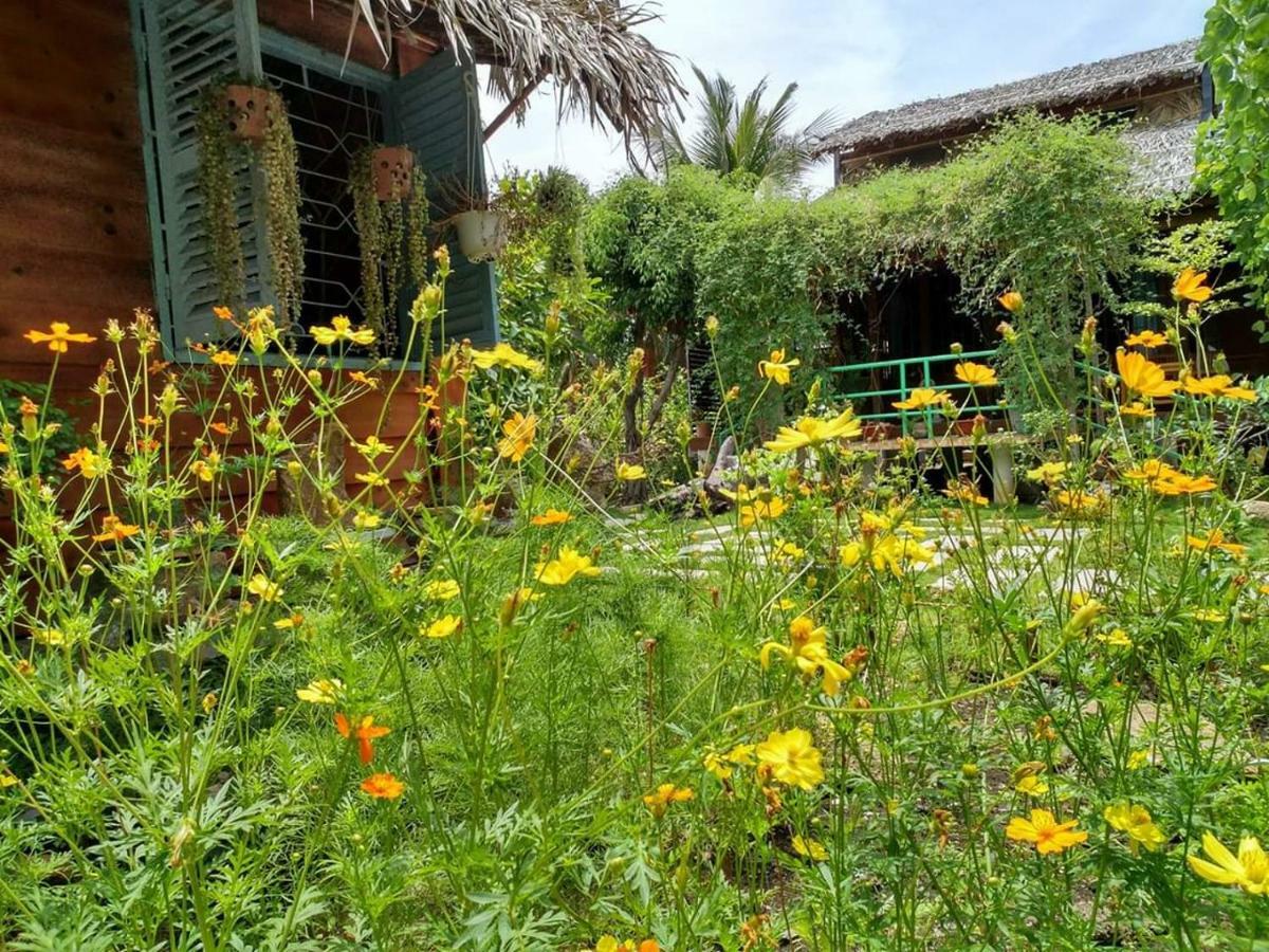 Bach Cuc Homestay Long Hai Exterior photo